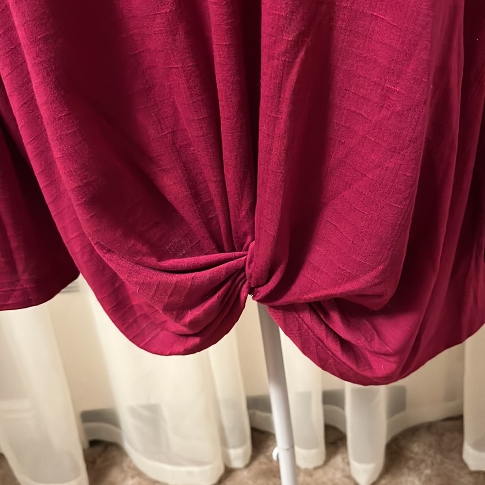 Top - Picture 3 of 5